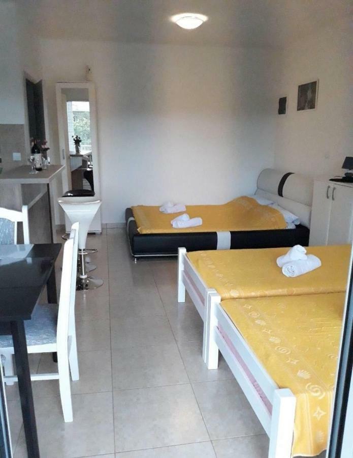 Apartment Iva บิเยลา ภายนอก รูปภาพ