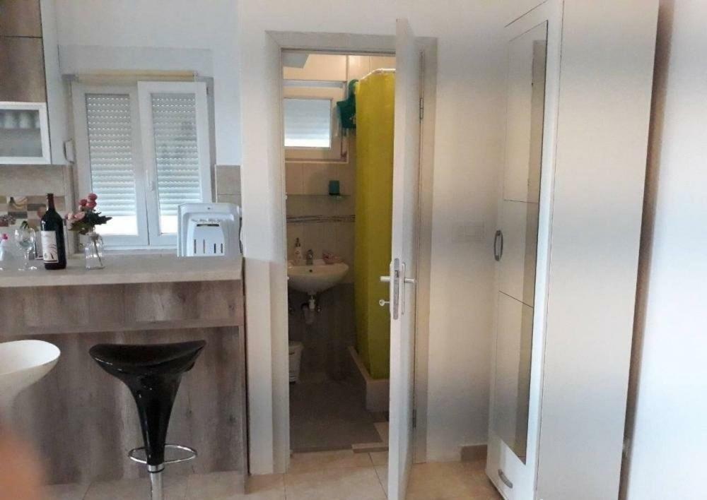 Apartment Iva บิเยลา ภายนอก รูปภาพ